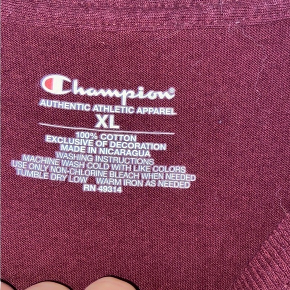 Champion burgundy long sleeve winter theme athletic shirt - Picture 6 of 11